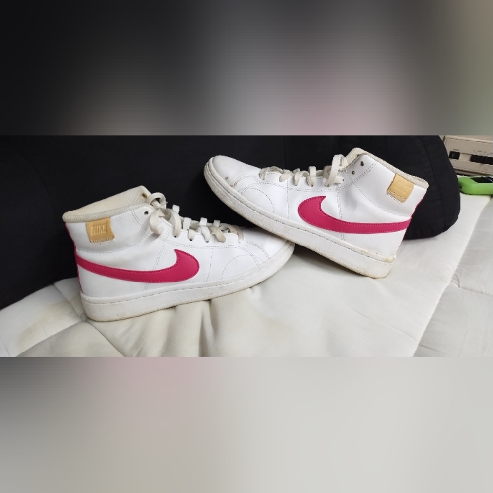 Nike
